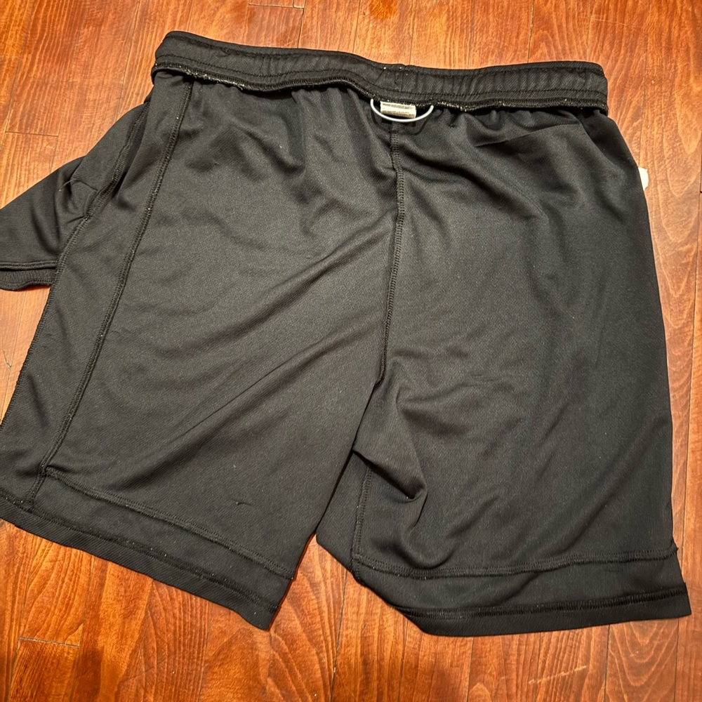 Men's Black Athletic Shorts - Picture 8 of 9
